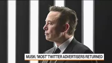 Musk Dodges Questions in Live Twitter Interview