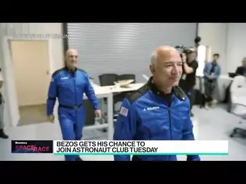 Jeff Bezos Prepares for Space Flight