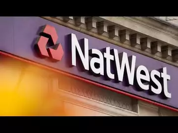 NatWest Cuts Profit Margin Guidance Amid Farage Furor