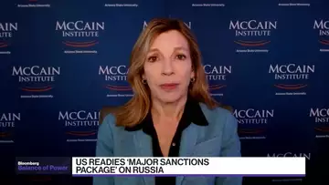 Evelyn Farkas on US Putting More Sanctions on Russia