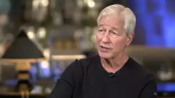 JPMorgan's Dimon Says Fed Was Right to 'Take Foot Off the Gas'