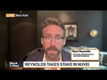 Actor Ryan Reynolds Says He's No Expert in Fintech