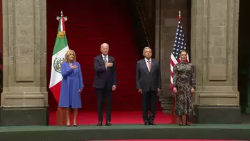 Biden at Leaders Summit in Mexico (VO)