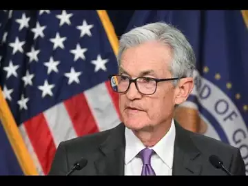 Fed Leaves Rates Unchanged, Predicts Three Cuts in 2024