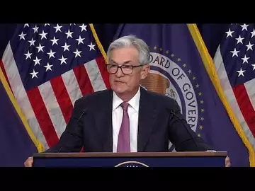 Powell Says Fed Rate Cuts Are a 'Couple Years Out'