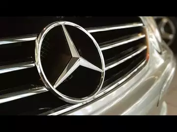 Mercedes-Benz CEO on China Tension, UAW Strike