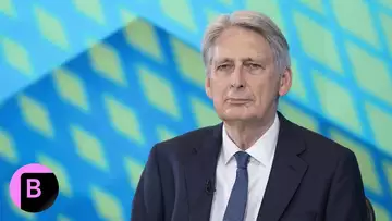 Farage is Putin Apologist, Ex-Chancellor Philip Hammond Says