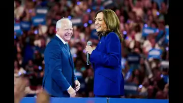 Harris Avoids Repeating a Clinton Misstep Against Trump