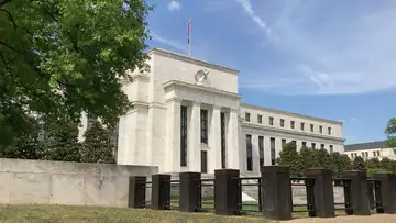 The Problem With Global Central Banks Following the Fed