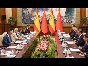 China's Xi Meets Spain's Sanchez in Beijing