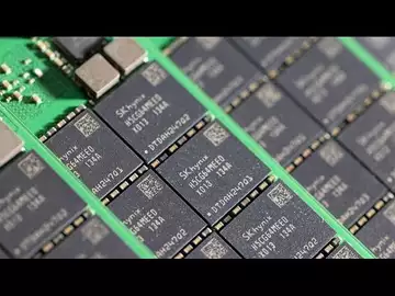 SK Hynix Posts Biggest Loss on Record on Memory Chip Slump