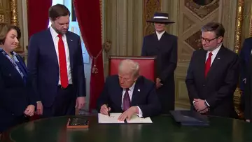 Trump Signs First Executive Orders of New Term