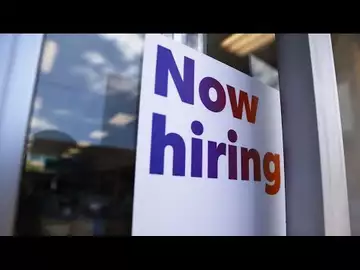 US Job Openings Top Expectations at 10.8 Million