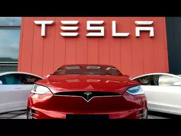 Cathie Wood Positive About Tesla, Autonomous Driving