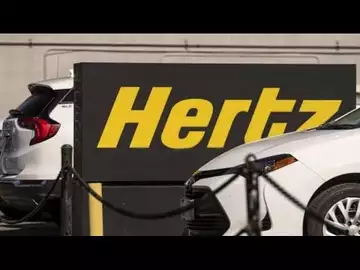 Hertz Will Sell 20,000 Electric Cars From Its Fleet