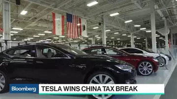 Tesla Wins 10% China Tax Break After Musk Tour