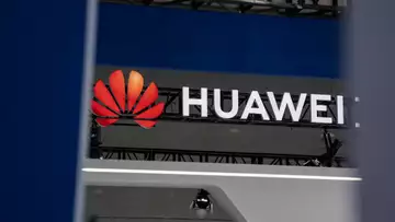 US May Sanction Huawei’s Secretive China Chip Network