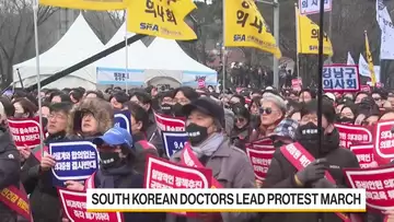 South Korean Doctors' Walkout Continues in Defiance of Deadline