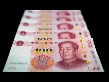 U.S. Lifts Currency Manipulator Tag for China