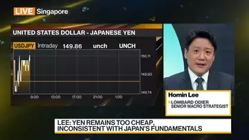 Japanese Yen Is 'Too Cheap,' Lombard Odier Says