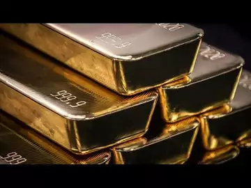 Gold Is Becoming Too Crowded, AMP Capital's Naeimi Says