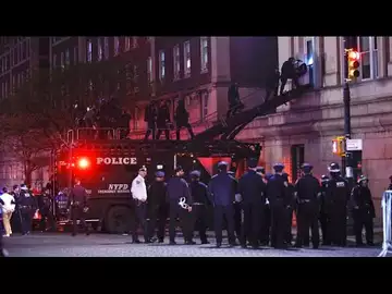 NYPD Officers Enter Columbia University Campus