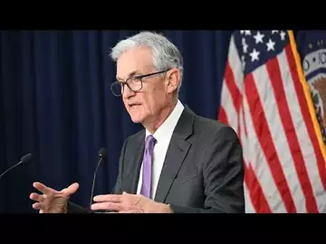 Powell Says Fed Looking at Slowing Pace of Asset Runoff